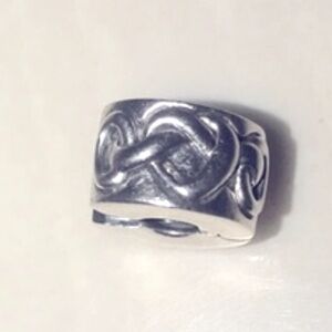Pandora heart ❤️ stopper charm for Pandora Moments bracelets
